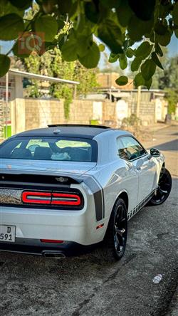 دۆج چالنجەر